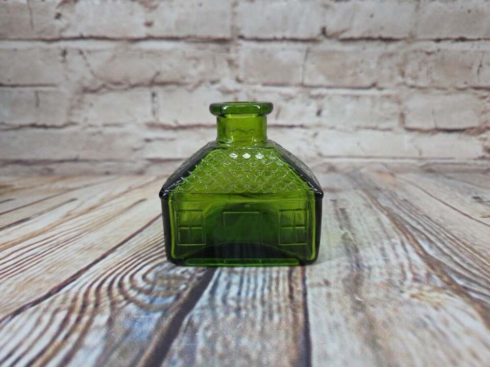 Vintage Vandor 1969 Green Glass Inkwell Small House Ink Bottle JAPAN